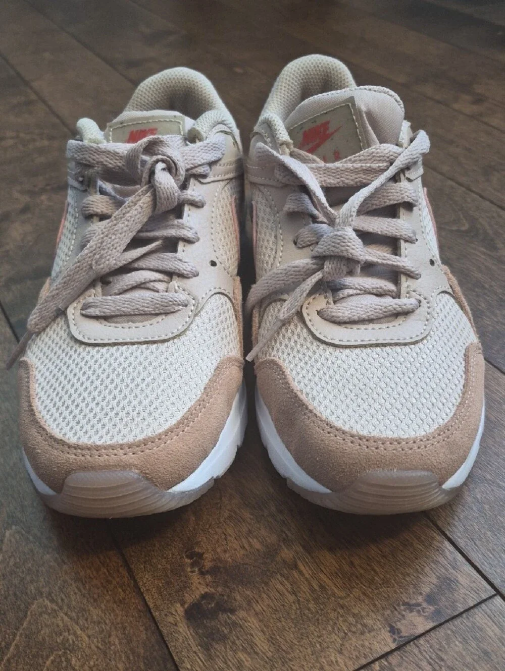 Nike Women's Light Beige and Pink Casual Sneakers